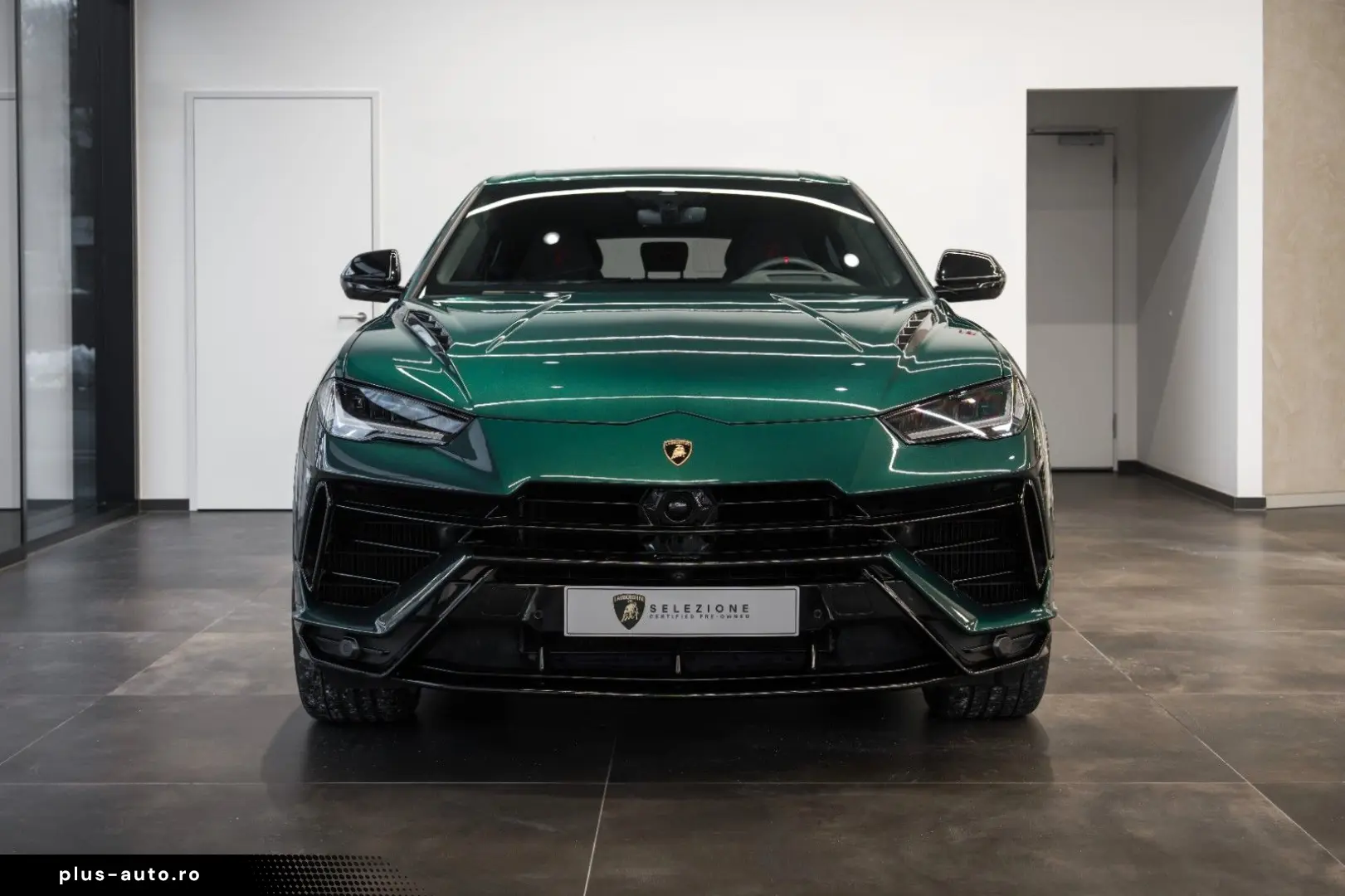 LAMBORGHINI Urus S 4.0 V8