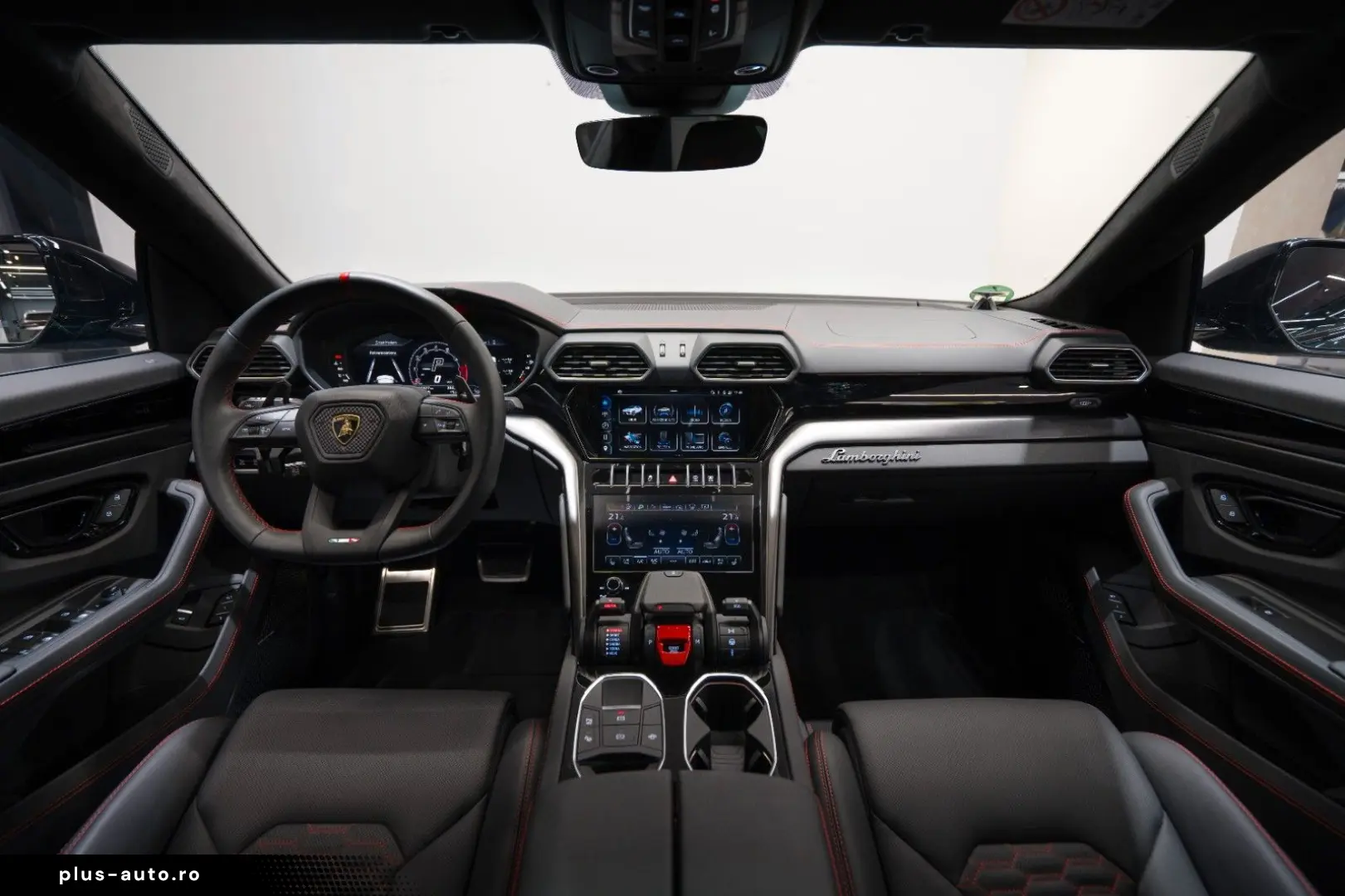 LAMBORGHINI Urus S 4.0 V8