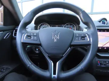 MASERATI Ghibli GT Mild-Hybrid Softclose 360