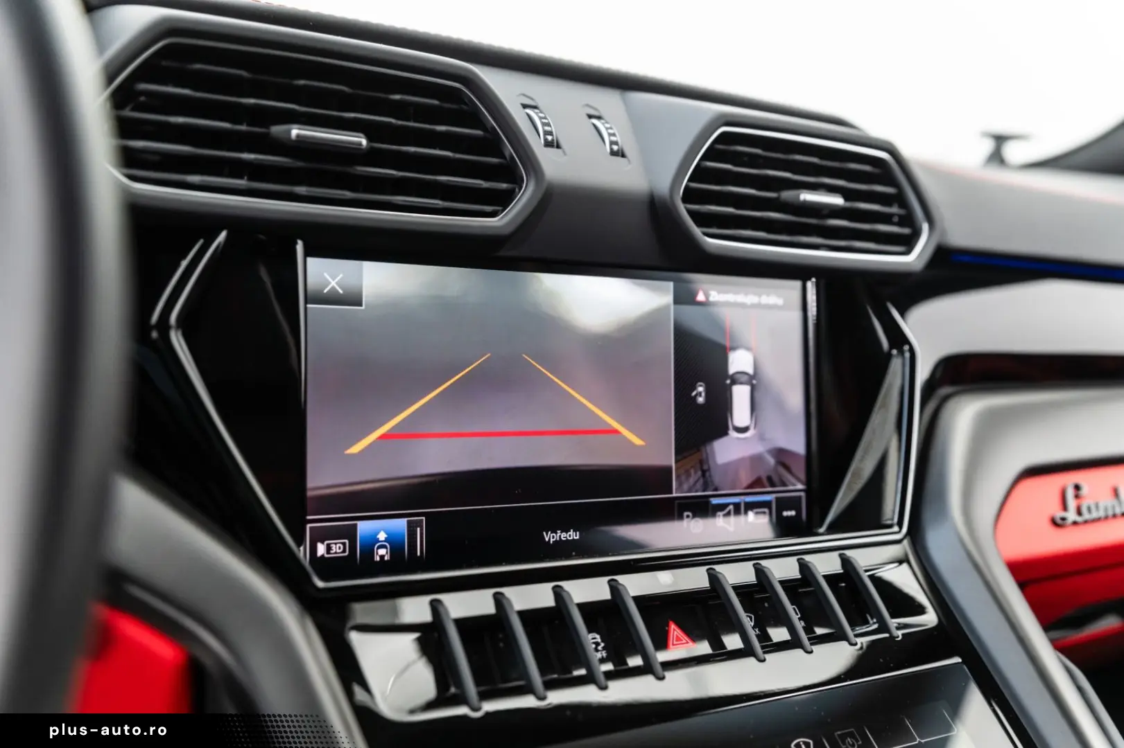 LAMBORGHINI Urus S Bang&Olufsen Panorama Qcittura