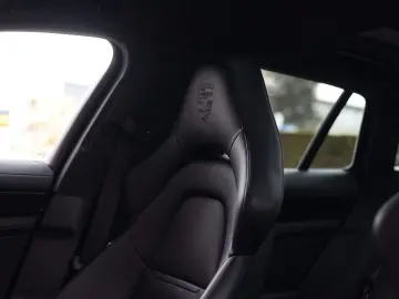 PORSCHE Panamera Sport Turismo 4 E-Hybrid   PASM - BOSE