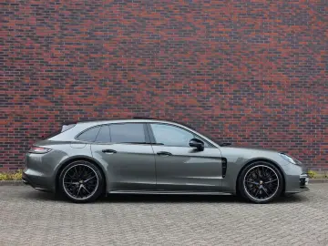 PORSCHE Panamera Sport Turismo 4 E-Hybrid   PASM - BOSE