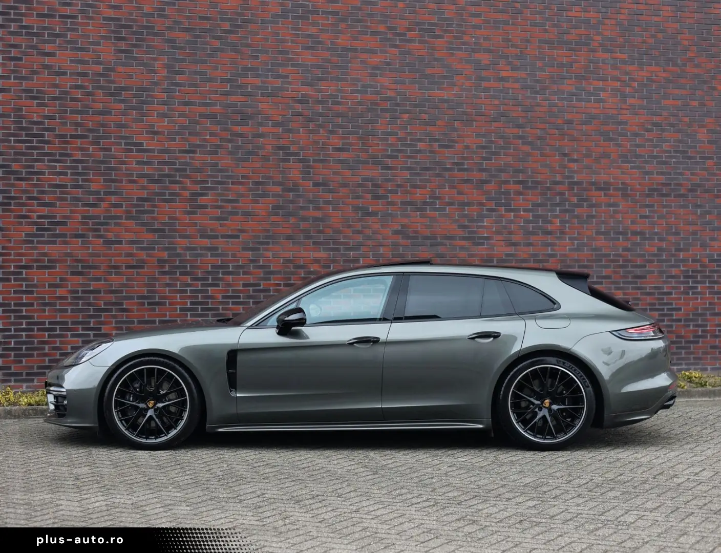 PORSCHE Panamera Sport Turismo 4 E-Hybrid   PASM - BOSE
