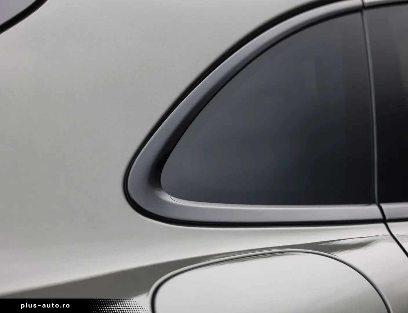 PORSCHE Panamera Sport Turismo 4 E-Hybrid   PASM - BOSE