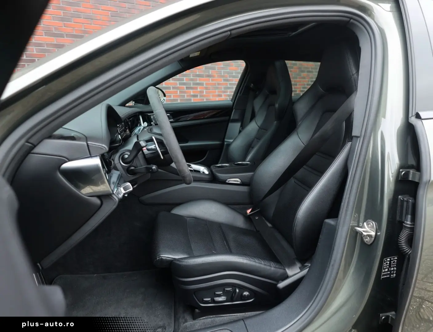 PORSCHE Panamera Sport Turismo 4 E-Hybrid   PASM - BOSE