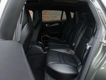 PORSCHE Panamera Sport Turismo 4 E-Hybrid   PASM - BOSE