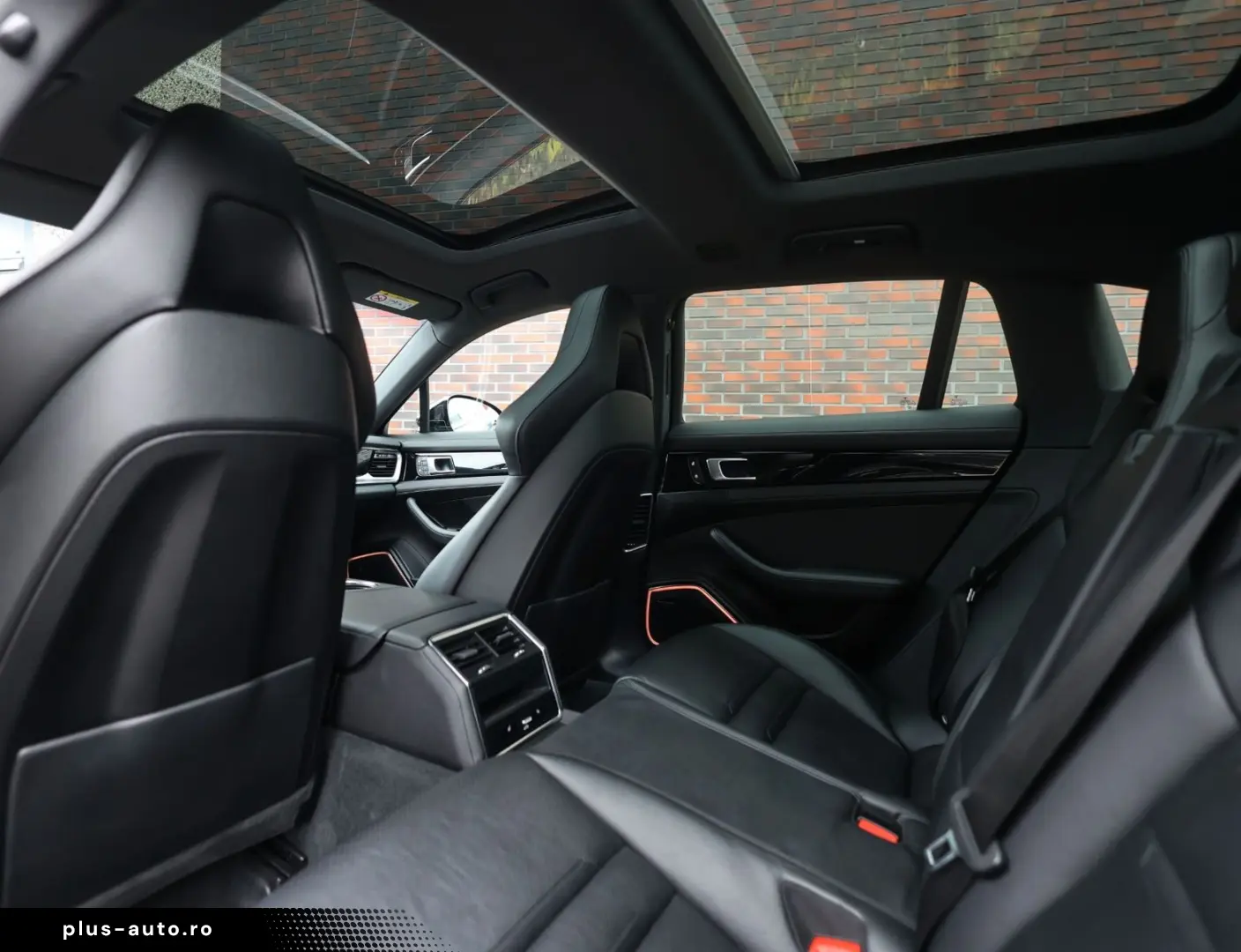 PORSCHE Panamera Sport Turismo 4 E-Hybrid   PASM - BOSE