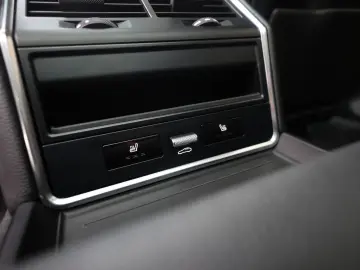 PORSCHE Panamera Sport Turismo 4 E-Hybrid   PASM - BOSE