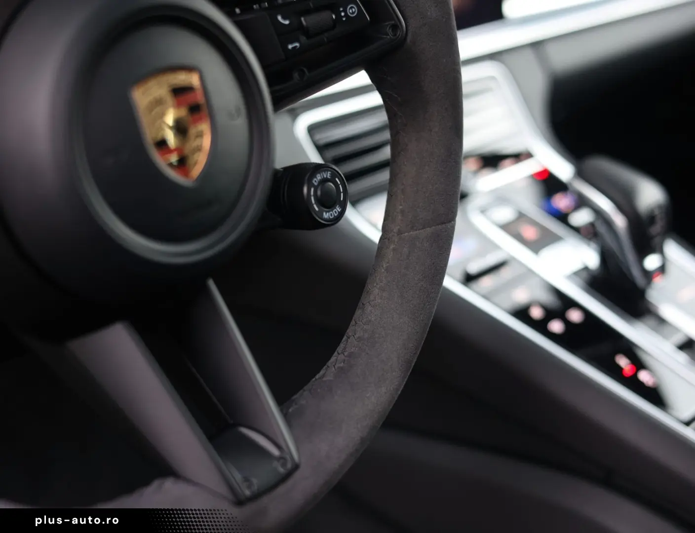 PORSCHE Panamera Sport Turismo 4 E-Hybrid   PASM - BOSE