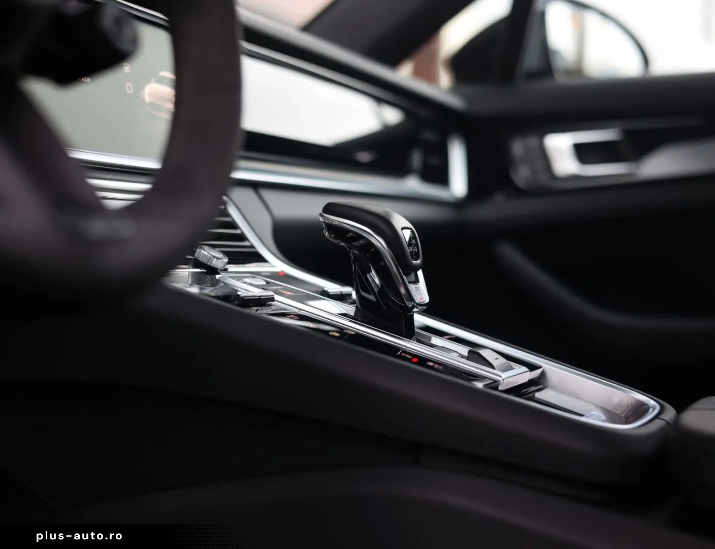 PORSCHE Panamera Sport Turismo 4 E-Hybrid   PASM - BOSE