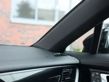 PORSCHE Panamera Sport Turismo 4 E-Hybrid   PASM - BOSE