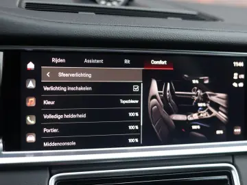 PORSCHE Panamera Sport Turismo 4 E-Hybrid   PASM - BOSE