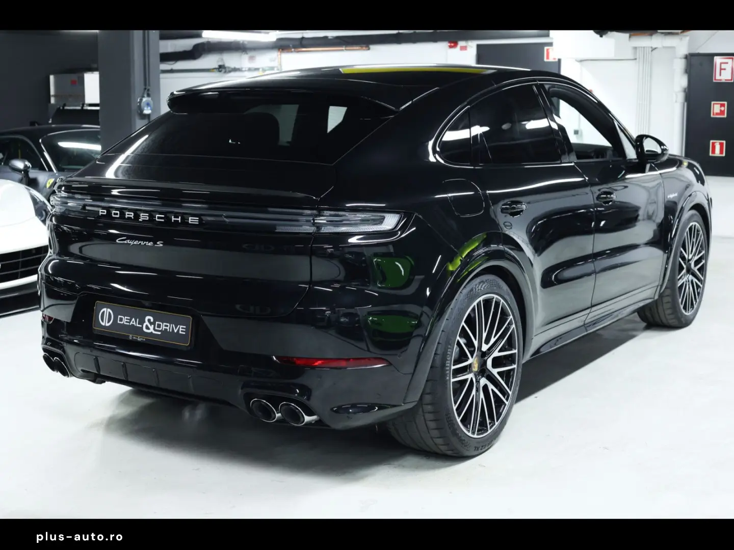 PORSCHE Cayenne S COUPE E-HYBRID SPORTDESIGN DISPLAY PPF