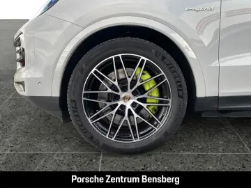 PORSCHE Cayenne S E-Hybrid SportAbgas AHK RearEnt 18Wege