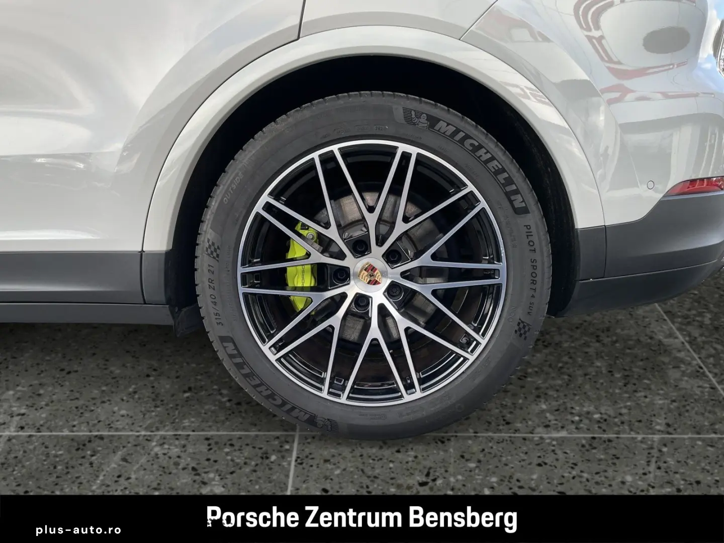 PORSCHE Cayenne S E-Hybrid SportAbgas AHK RearEnt 18Wege