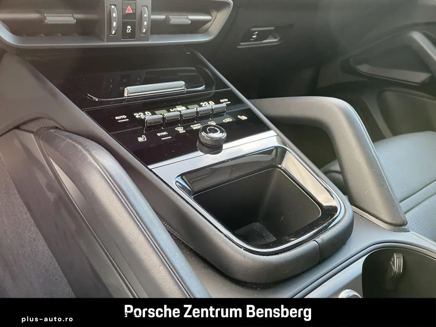 PORSCHE Cayenne S E-Hybrid SportAbgas AHK RearEnt 18Wege