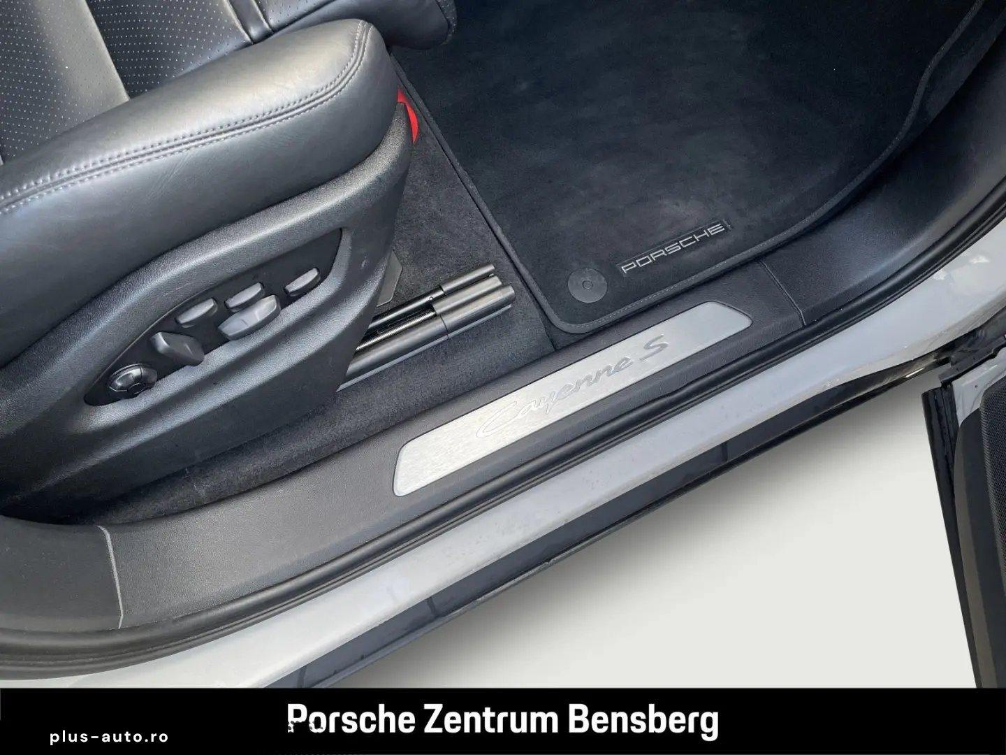 PORSCHE Cayenne S E-Hybrid SportAbgas AHK RearEnt 18Wege