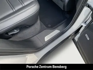PORSCHE Cayenne S E-Hybrid SportAbgas AHK RearEnt 18Wege