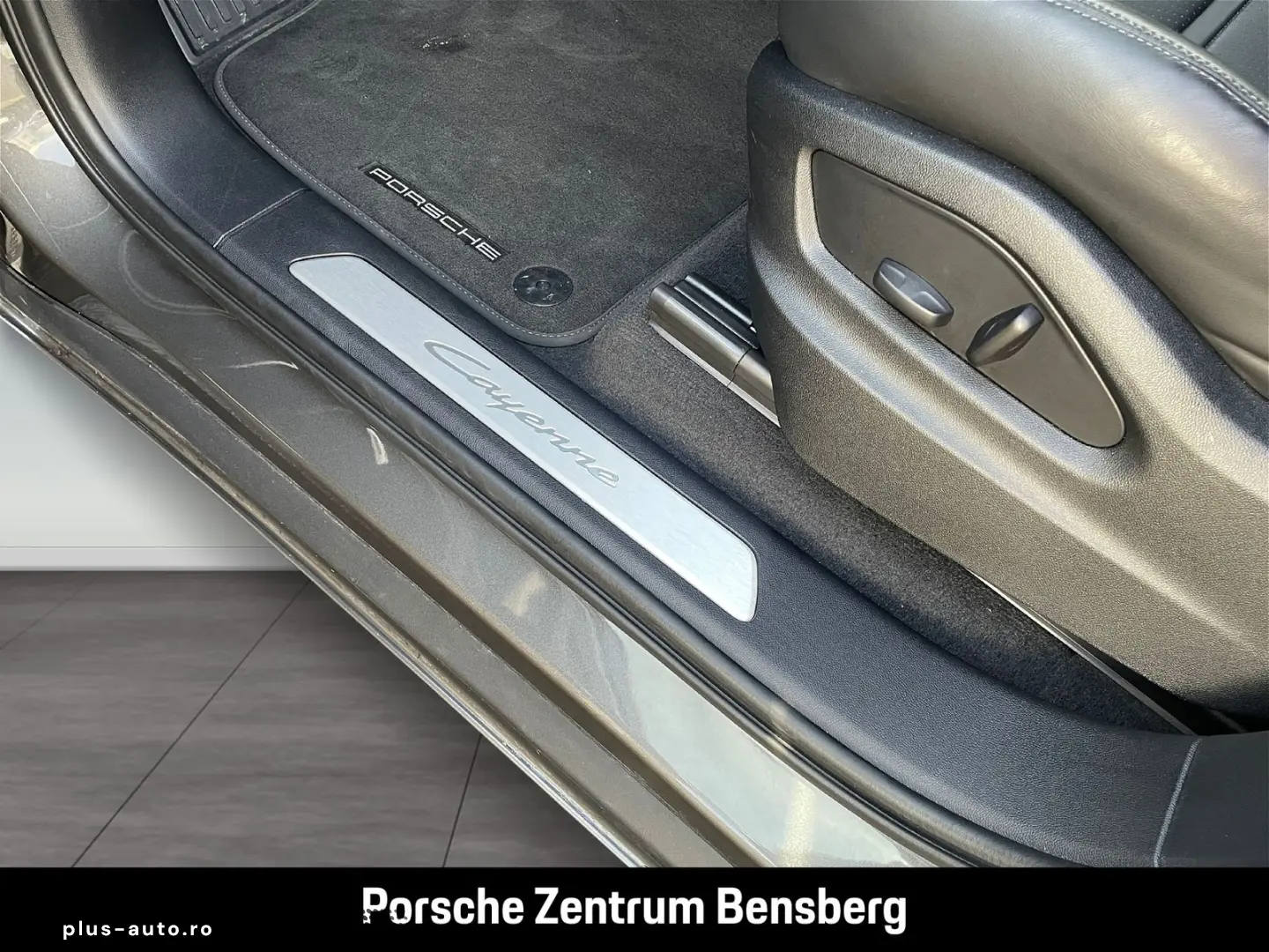 PORSCHE Cayenne E-Hybrid Coupé