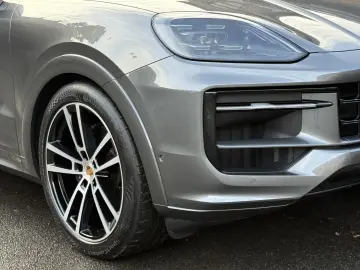 PORSCHE Cayenne Coupe 22 ZOLL SPORTDESIGN-PAKET-CHRONO A