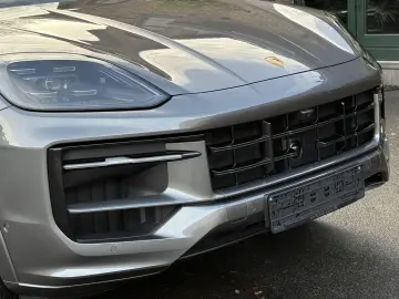 PORSCHE Cayenne Coupe 22 ZOLL SPORTDESIGN-PAKET-CHRONO A