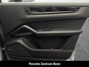 PORSCHE Cayenne GTS HA-Lenkung Head-Up Soft-Close 22-Zol