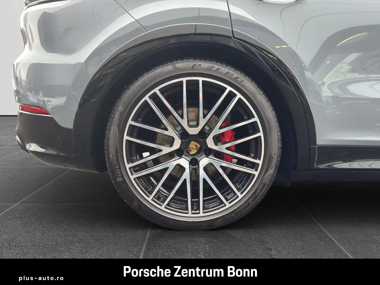 PORSCHE Cayenne GTS HA-Lenkung Head-Up Soft-Close 22-Zol