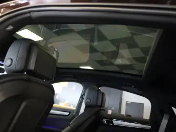 PORSCHE Cayenne Coupe E-Hybrid Platinum Edition