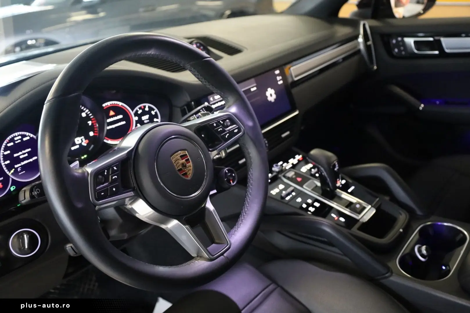PORSCHE Cayenne Coupe E-Hybrid Platinum Edition