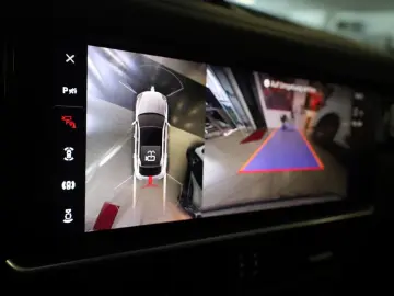 PORSCHE Cayenne Coupe E-Hybrid Platinum Edition