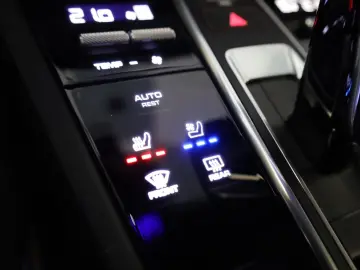 PORSCHE Cayenne Coupe E-Hybrid Platinum Edition