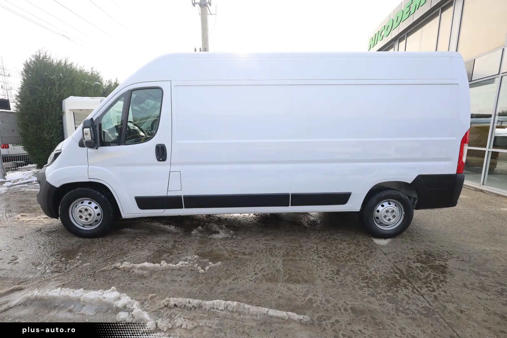 Peugeot Boxer L3H2 2.2D 165CP