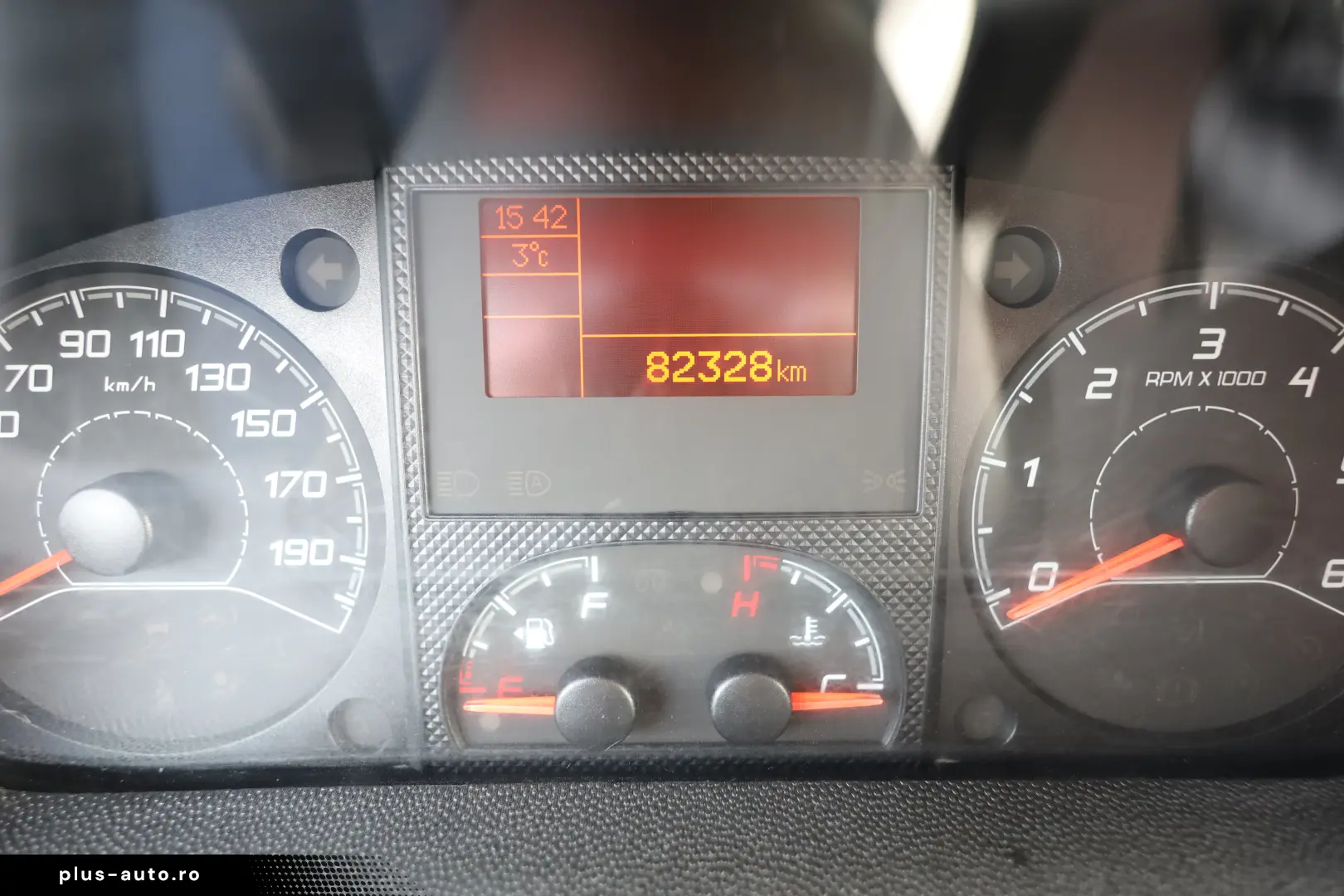 Peugeot Boxer L3H2 2.2D 165CP