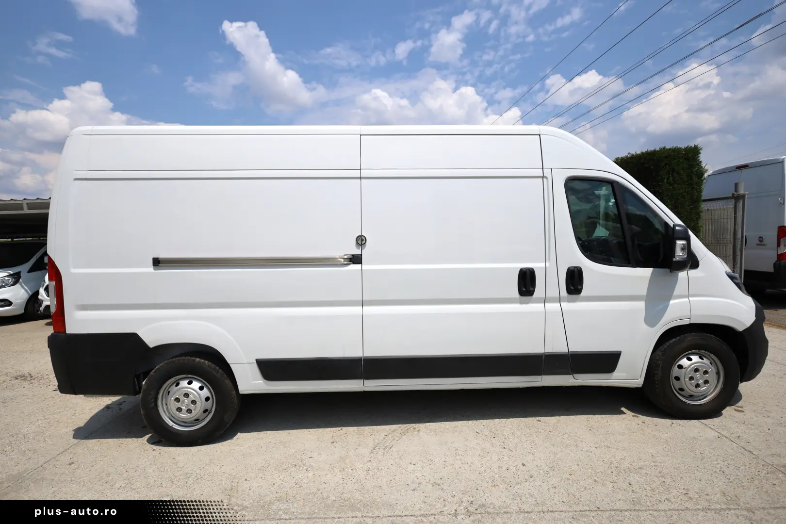 Peugeot Boxer L3H2 2.2D 165CP