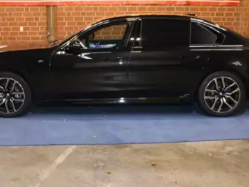 BMW 740 d xDrive M Sport Standhz Sky Lounge