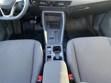 VW Caddy Maxi 2.0 TDI DSG PDC Navi Klima Frontkamer