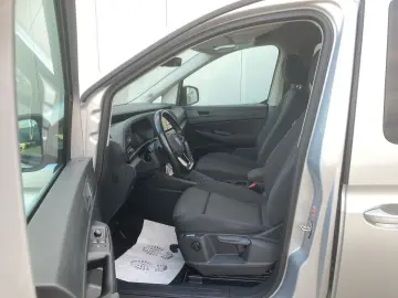 VW Caddy Maxi TDI 90 kw DSG AHK LED Navi ACC