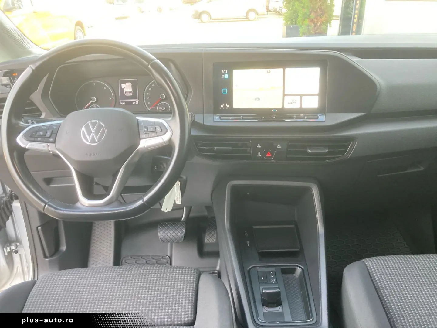 VW Caddy Maxi TDI 90 kw DSG AHK LED Navi ACC