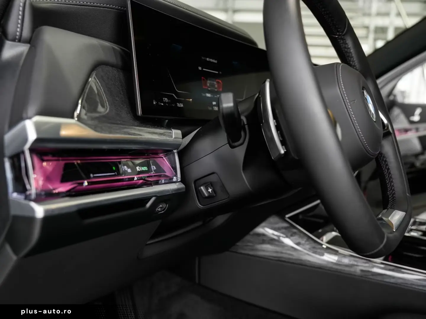 BMW 740 d xDrive B&W