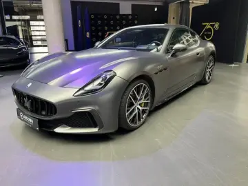 MASERATI MY24 Granturismo Trofeo Grigio Maratea Matt Neue