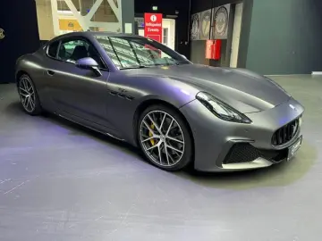 MASERATI MY24 Granturismo Trofeo Grigio Maratea Matt Neue