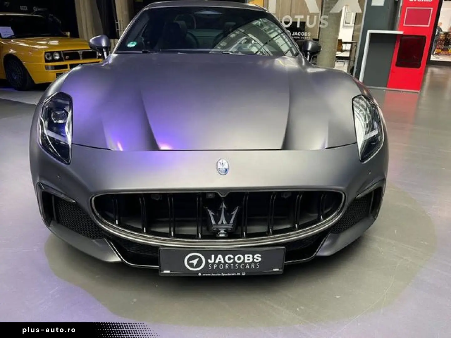 MASERATI MY24 Granturismo Trofeo Grigio Maratea Matt Neue