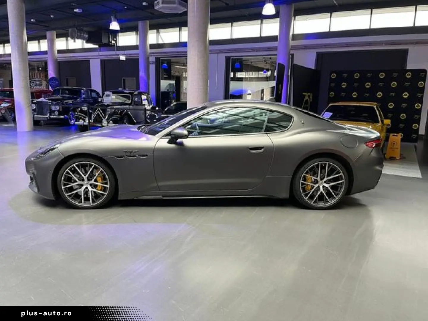 MASERATI MY24 Granturismo Trofeo Grigio Maratea Matt Neue