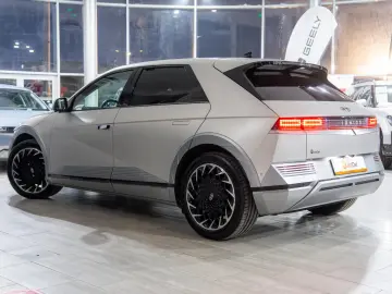 Hyundai IONIQ 5  Uniq
