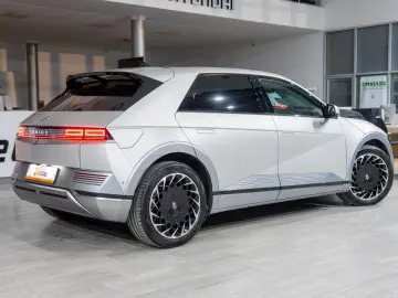 Hyundai IONIQ 5  Uniq