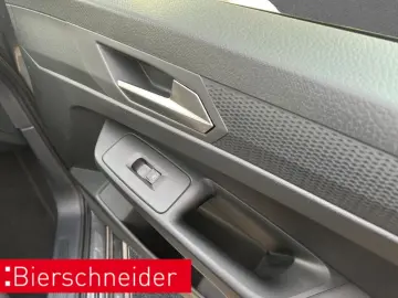 VW Caddy Maxi 2.0 TDI DSG Style NAVI 18 ACC SHZ