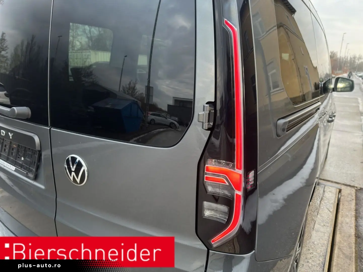VW Caddy Maxi 2.0 TDI DSG Style NAVI 18 ACC SHZ