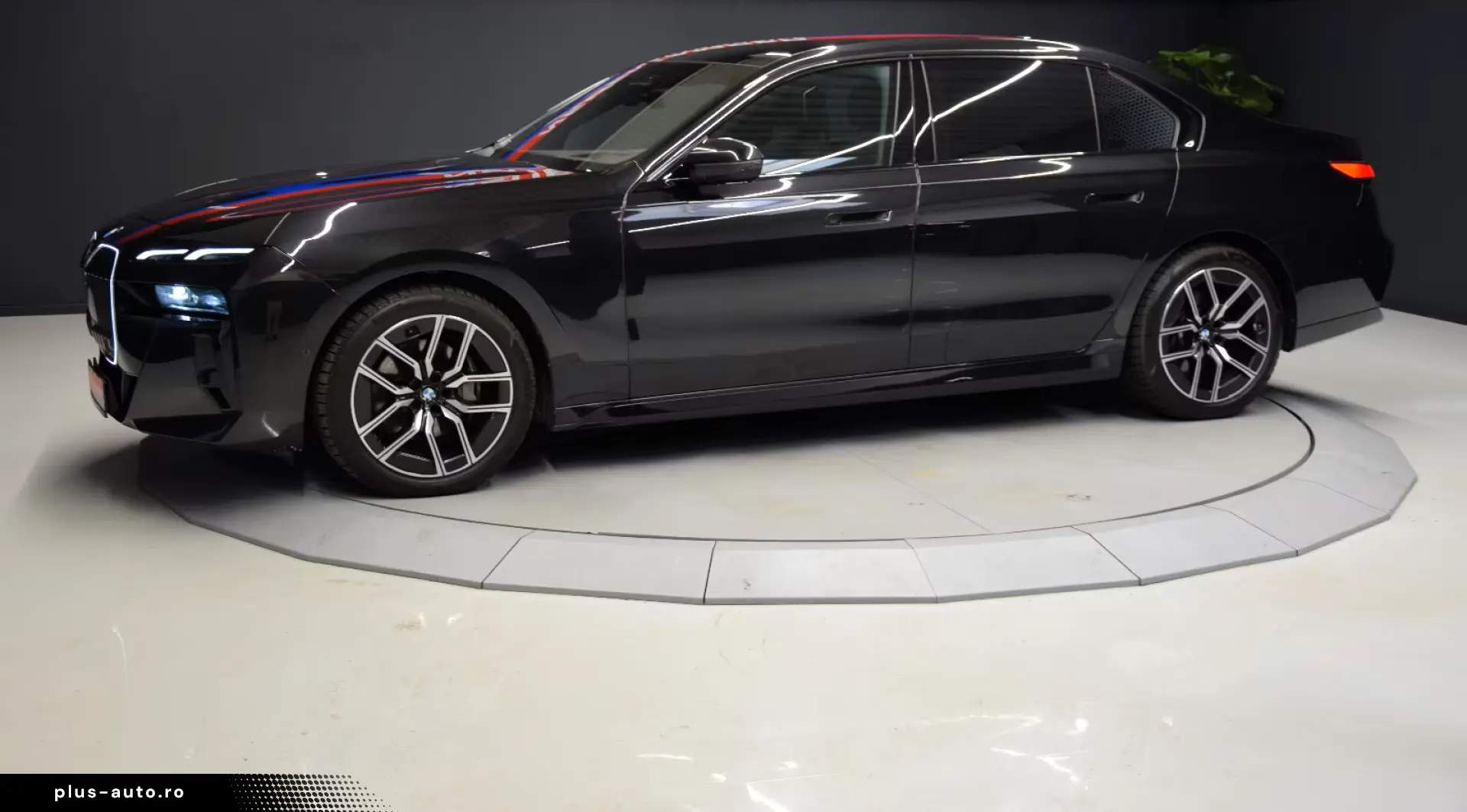 BMW 740 d xDrive M Sport Pano Memory Luft