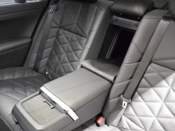 BMW 740 d xDrive M Sport Pano Memory Luft