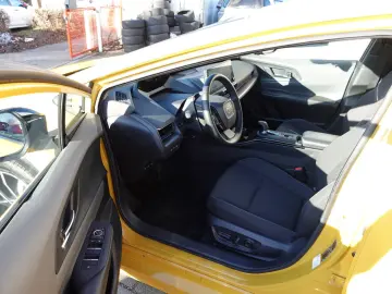 TOYOTA Prius 2.0l Plug-in Hybrid Executive